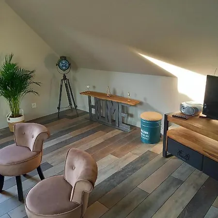 Bed & Breakfast Aux P'tits Bonheurs La Grange *