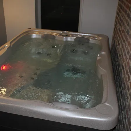 Aux P'tits Bonheurs La Grange Bed & Breakfast *